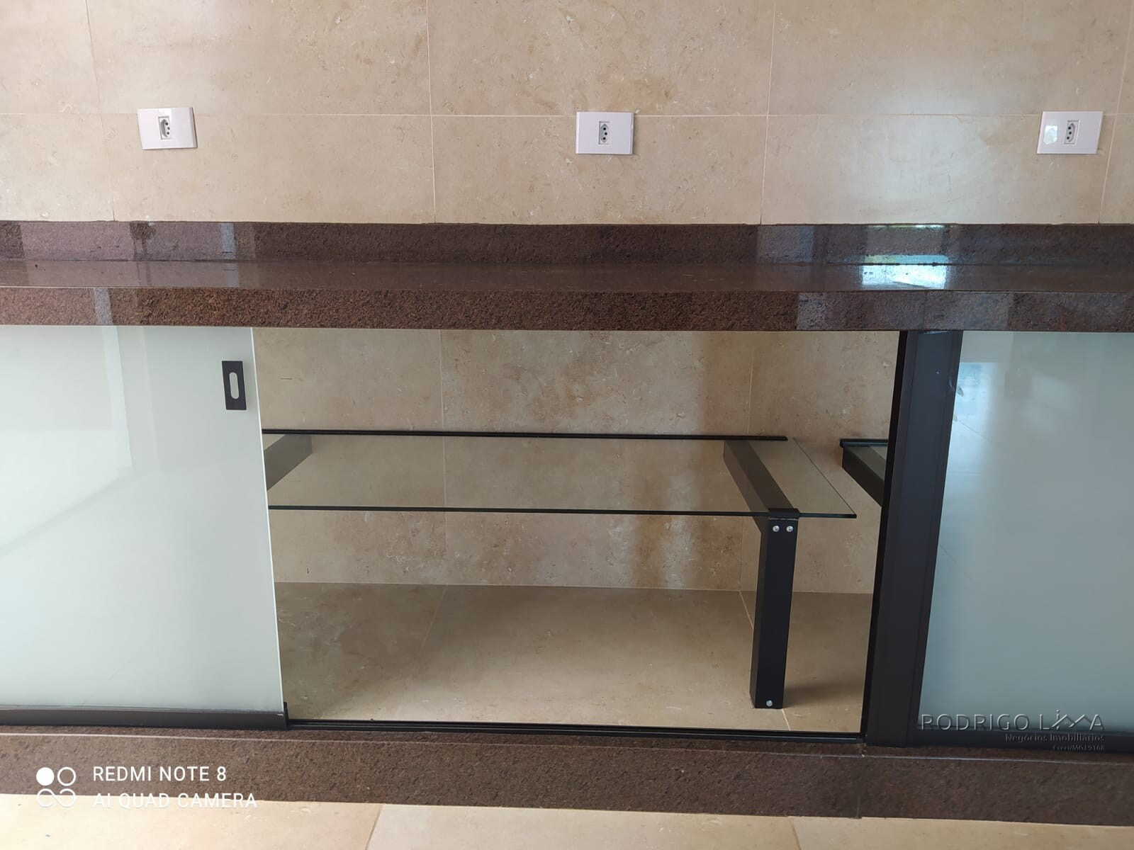 Linda casa para venda em São Lourenço - MG.