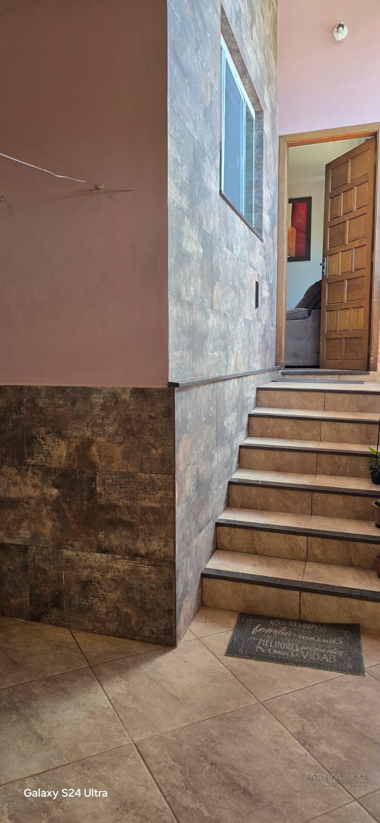 Linda casa em bairro tranquilo para venda em São Lourenço MG.