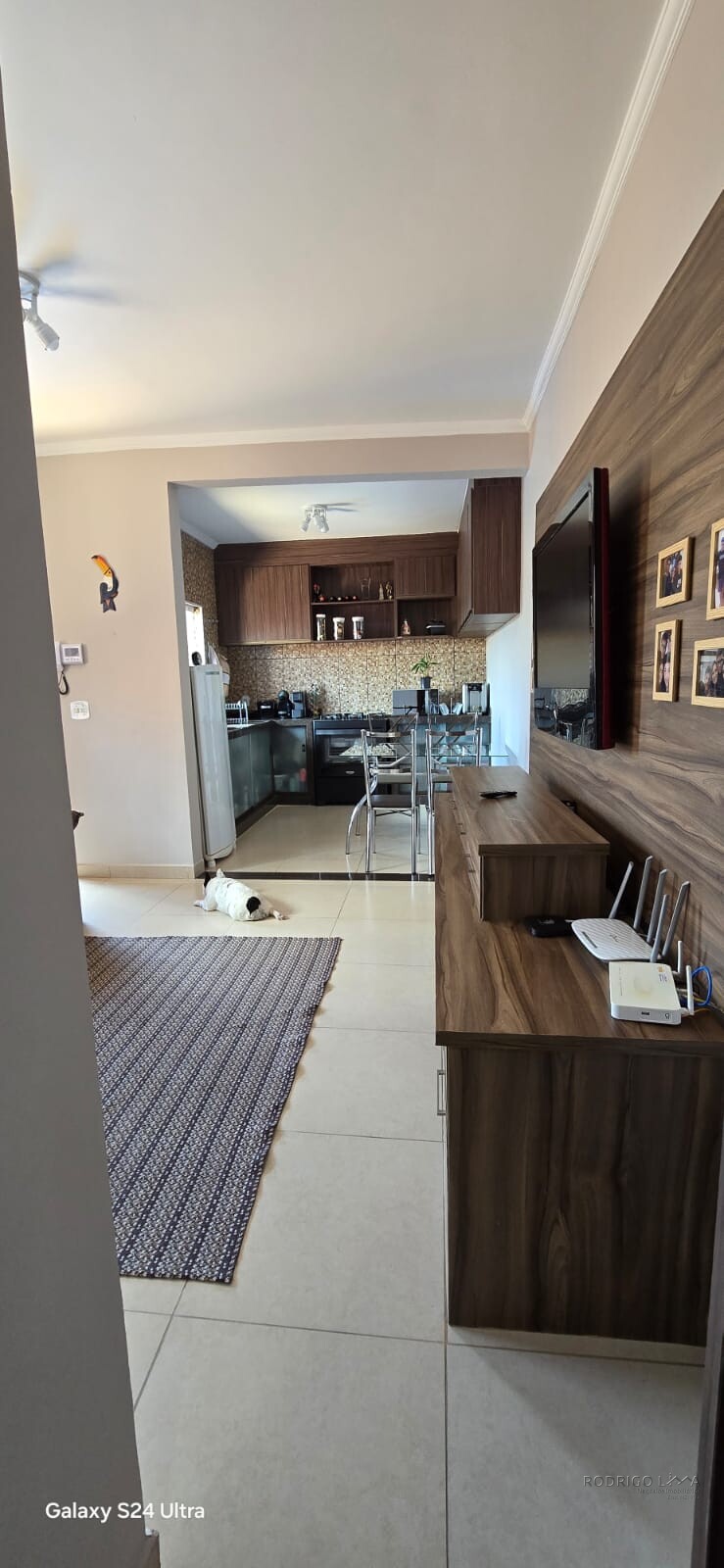 Linda casa em bairro tranquilo para venda em São Lourenço MG.