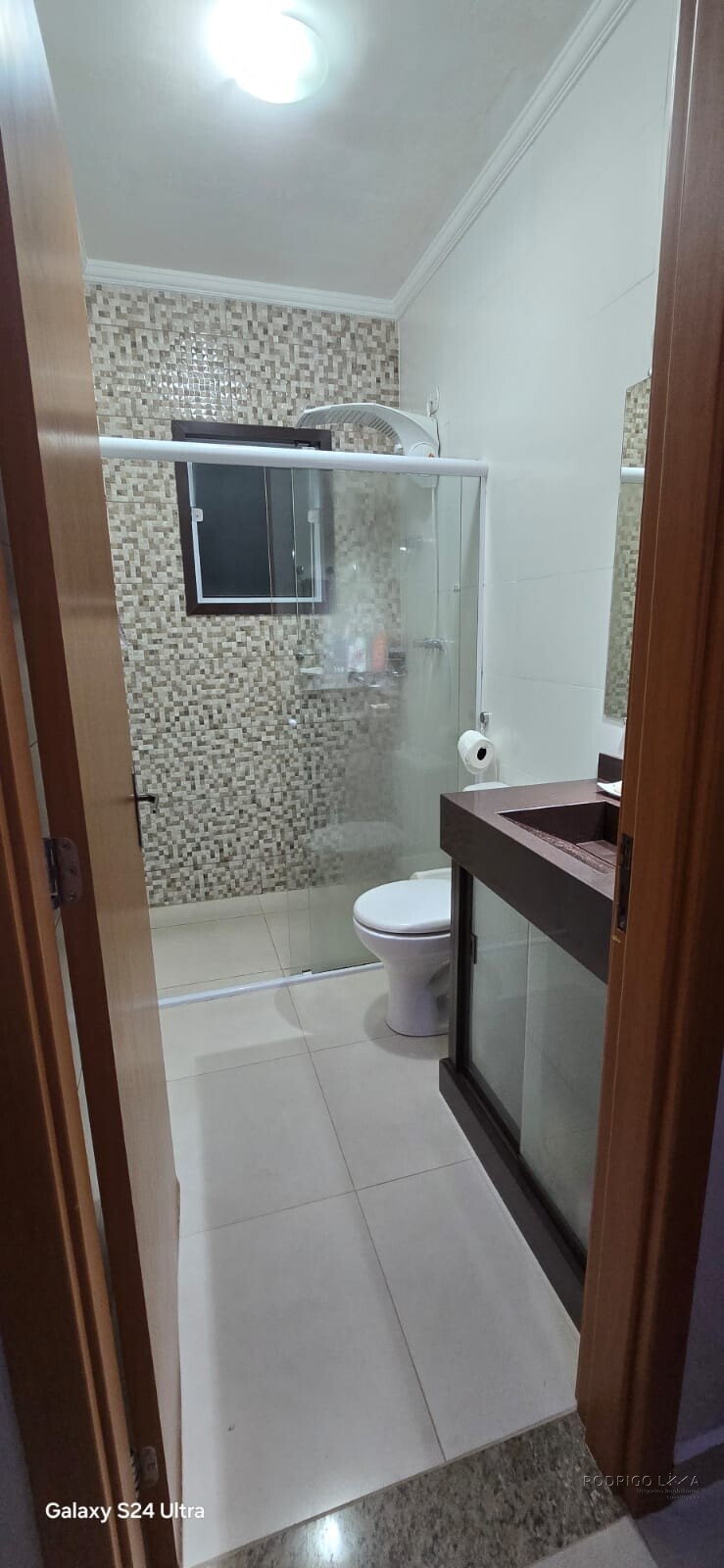 Linda casa em bairro tranquilo para venda em São Lourenço MG.