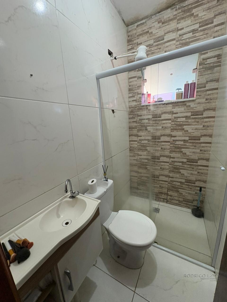 Casa + Kitnet para venda em Carmo de Minas MG