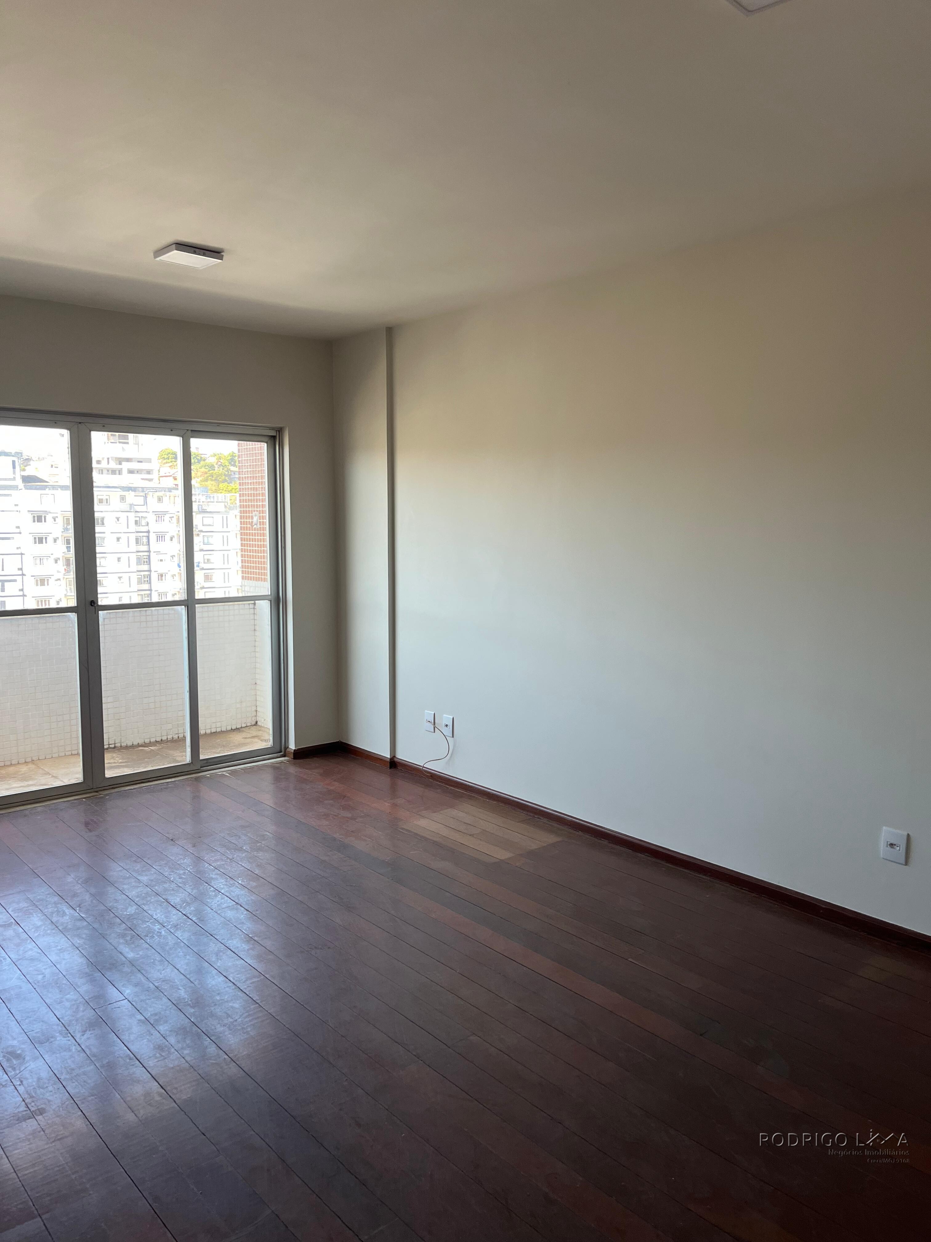 Apartamento com vista exuberante para venda em São Lourenço MG