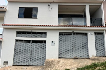 Casa para venda em São Lourenço - MG.