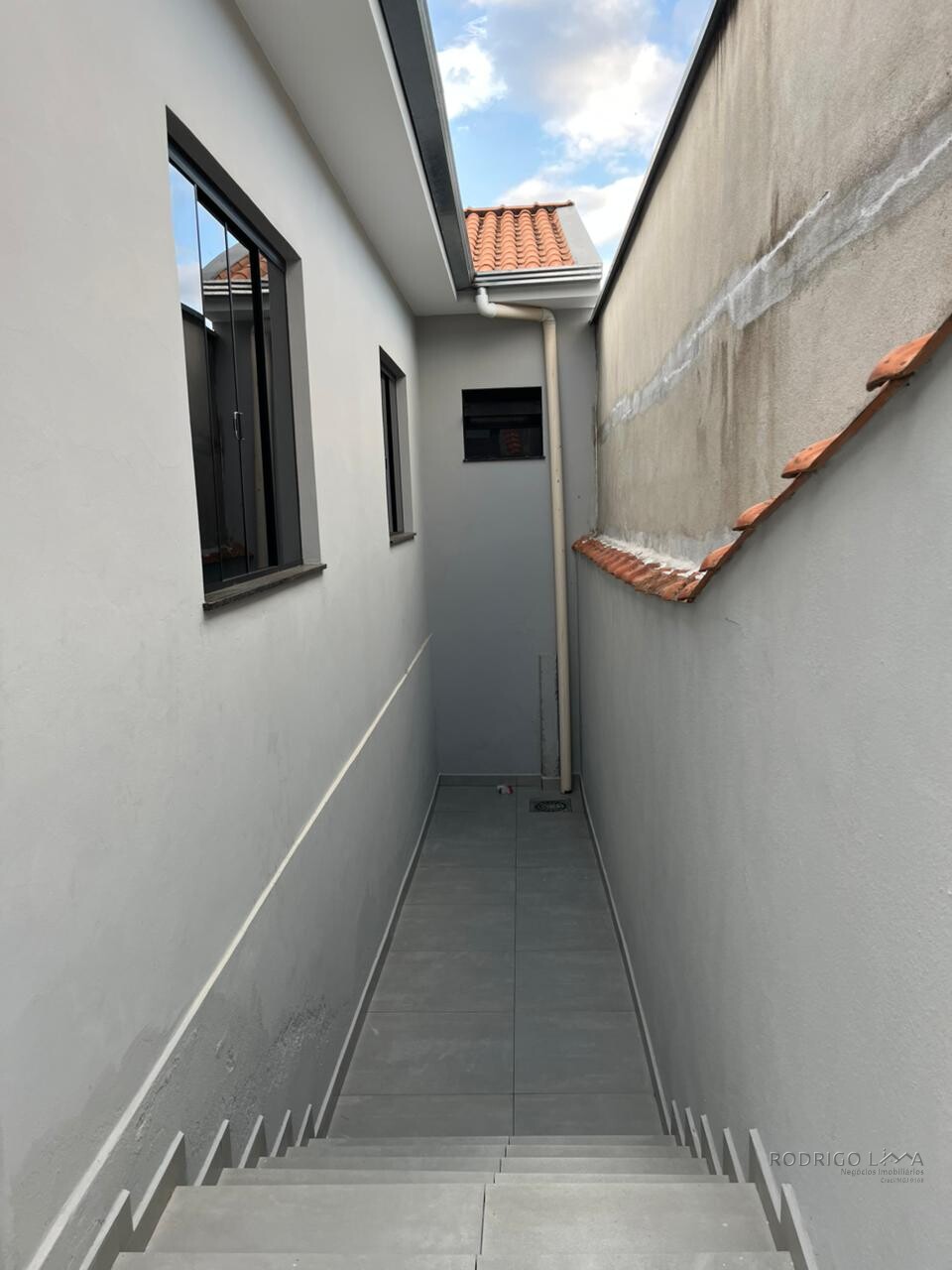 Casa para venda em São Lourenço - MG.