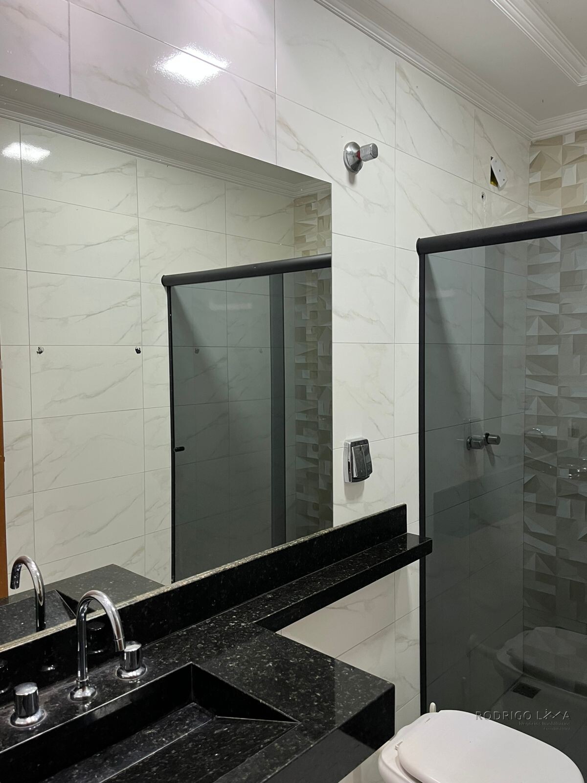 Casa para venda em São Lourenço - MG.