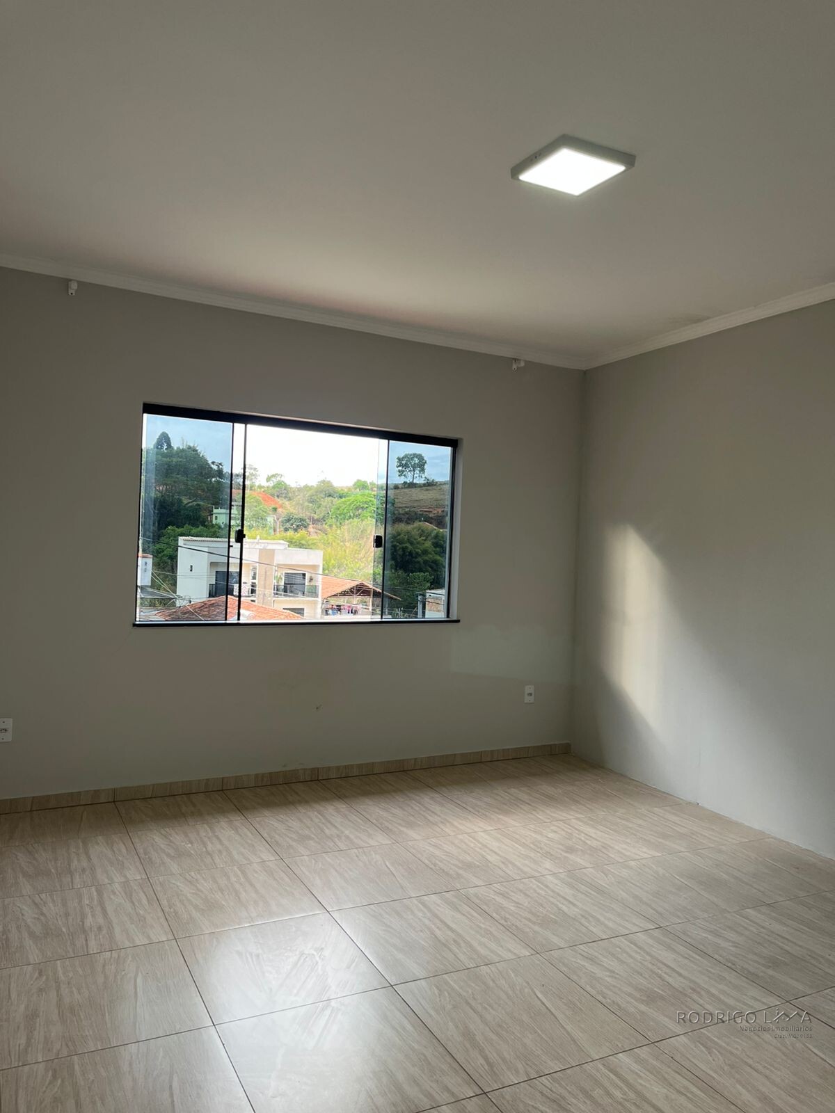 Casa para venda em São Lourenço - MG.