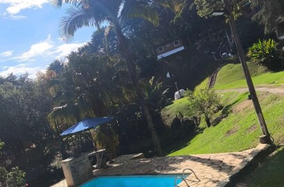 Vendo pousada