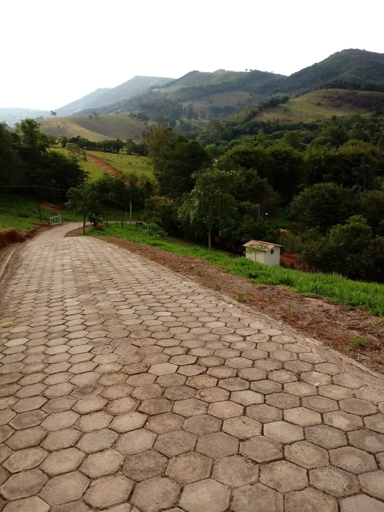 Lindo sítio para venda próximo a São Lourenço MG.