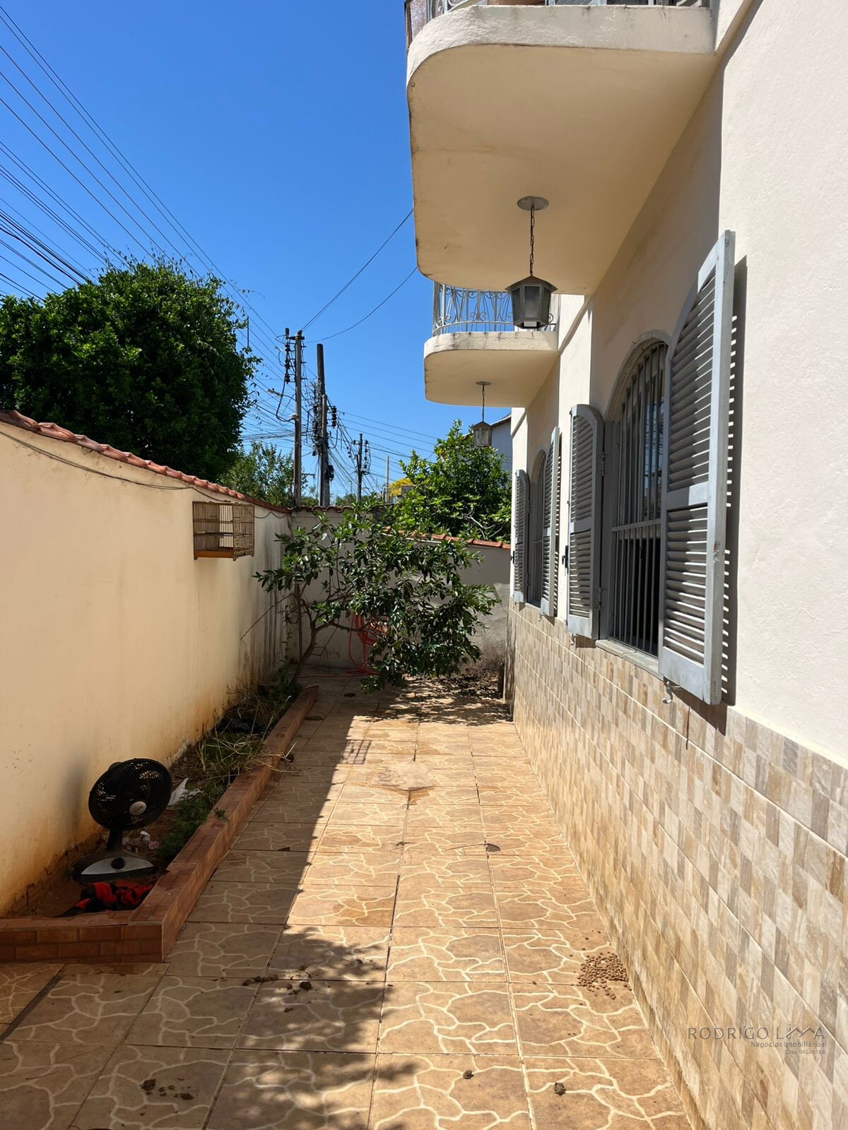 Excelente casa para venda em São Lourenço MG.