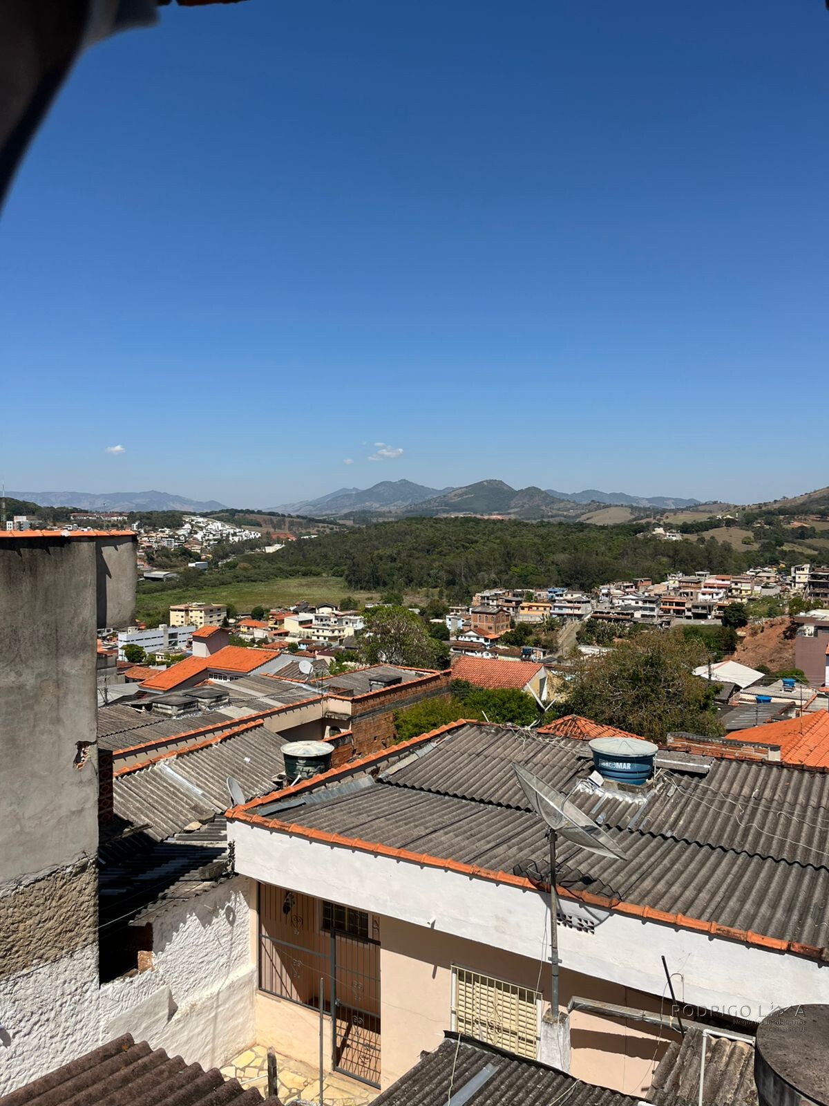 Excelente casa para venda em São Lourenço MG.