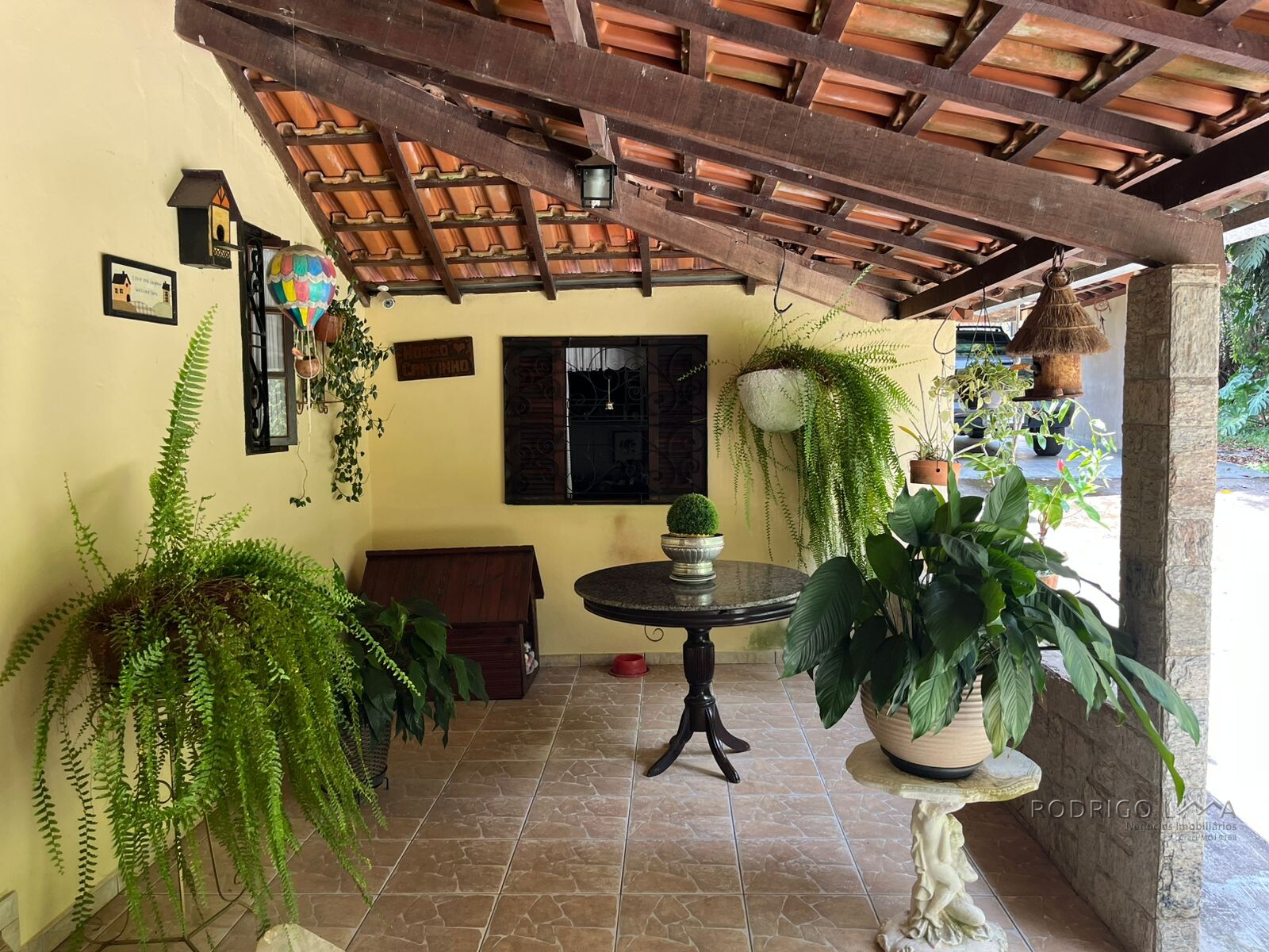 Linda chácara para venda em São Lourenço MG.