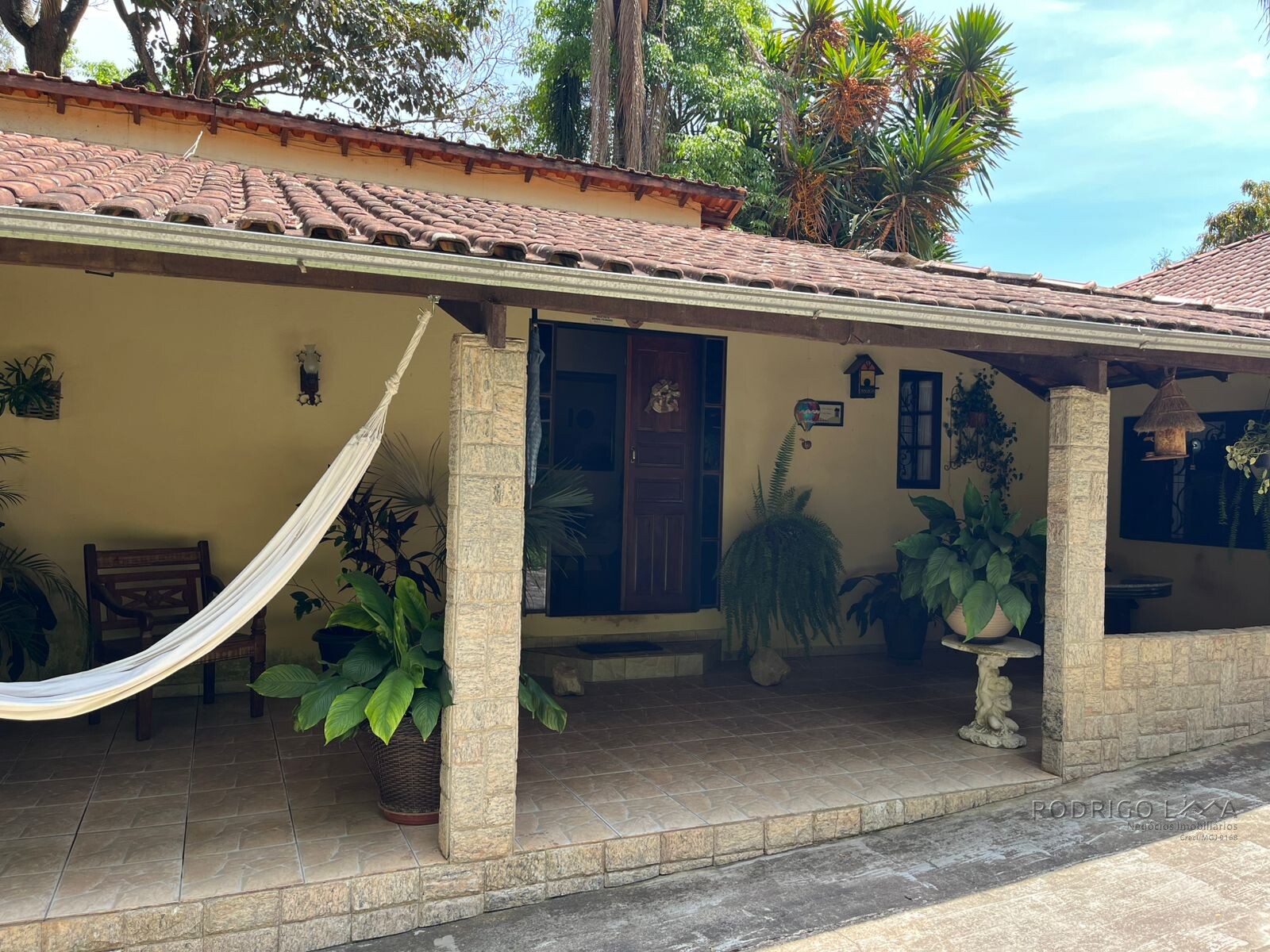 Linda chácara para venda em São Lourenço MG.