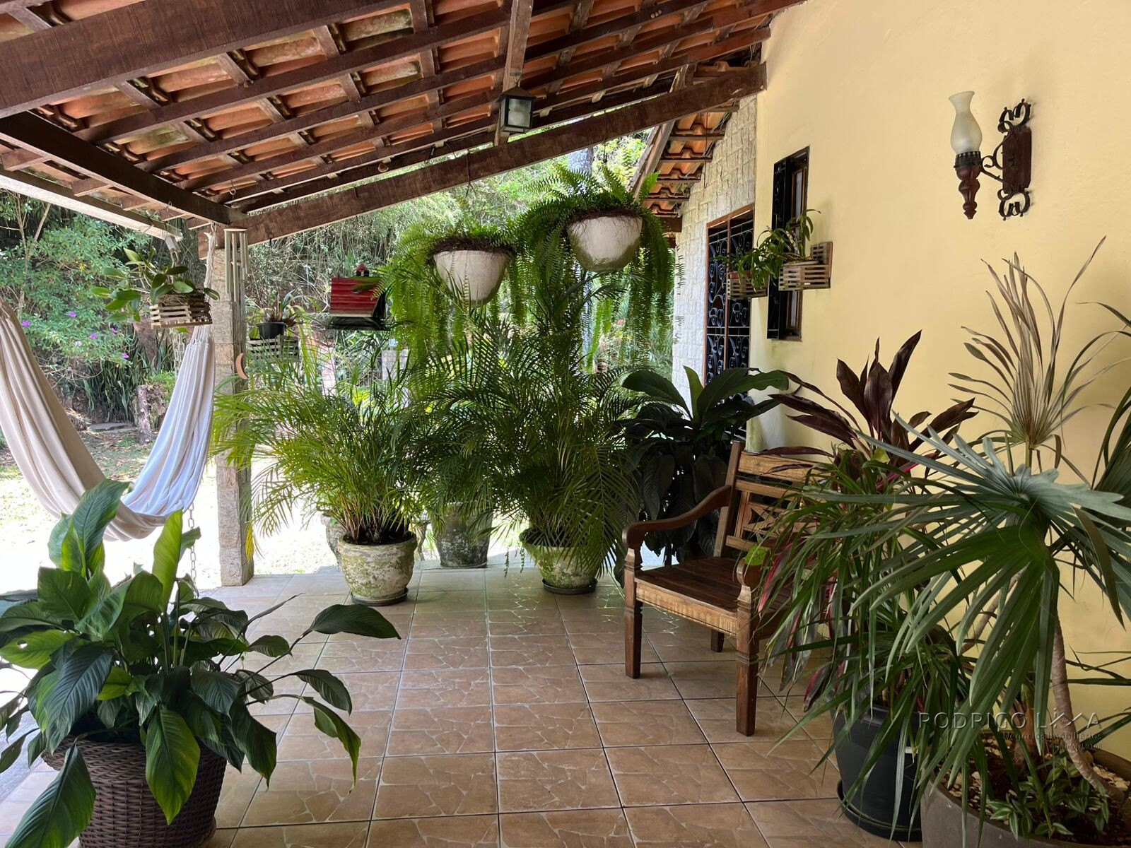 Linda chácara para venda em São Lourenço MG.