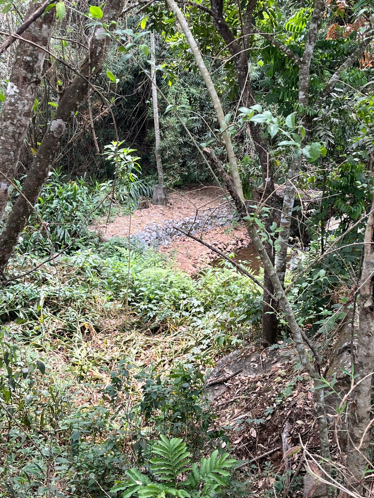 Linda pousada para venda em São Lourenço MG.