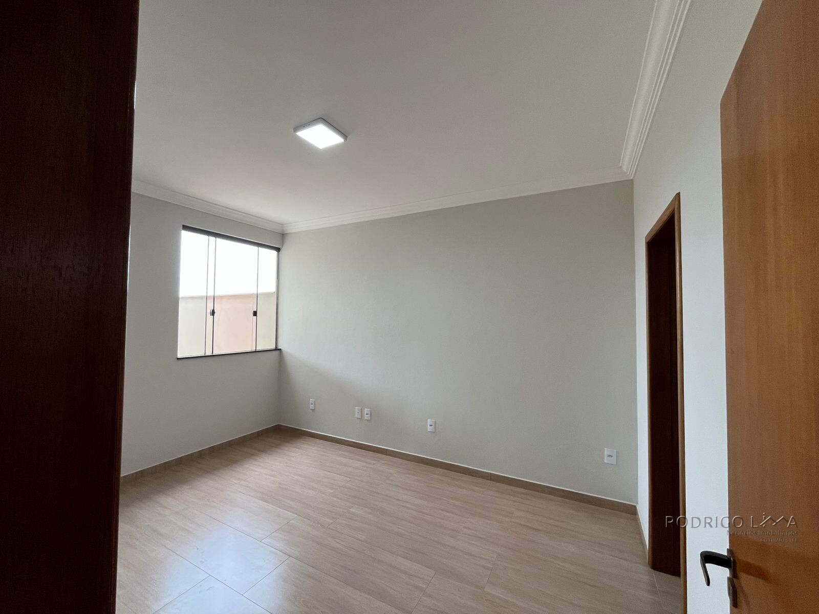 Linda casa pra venda em São Lourenço MG