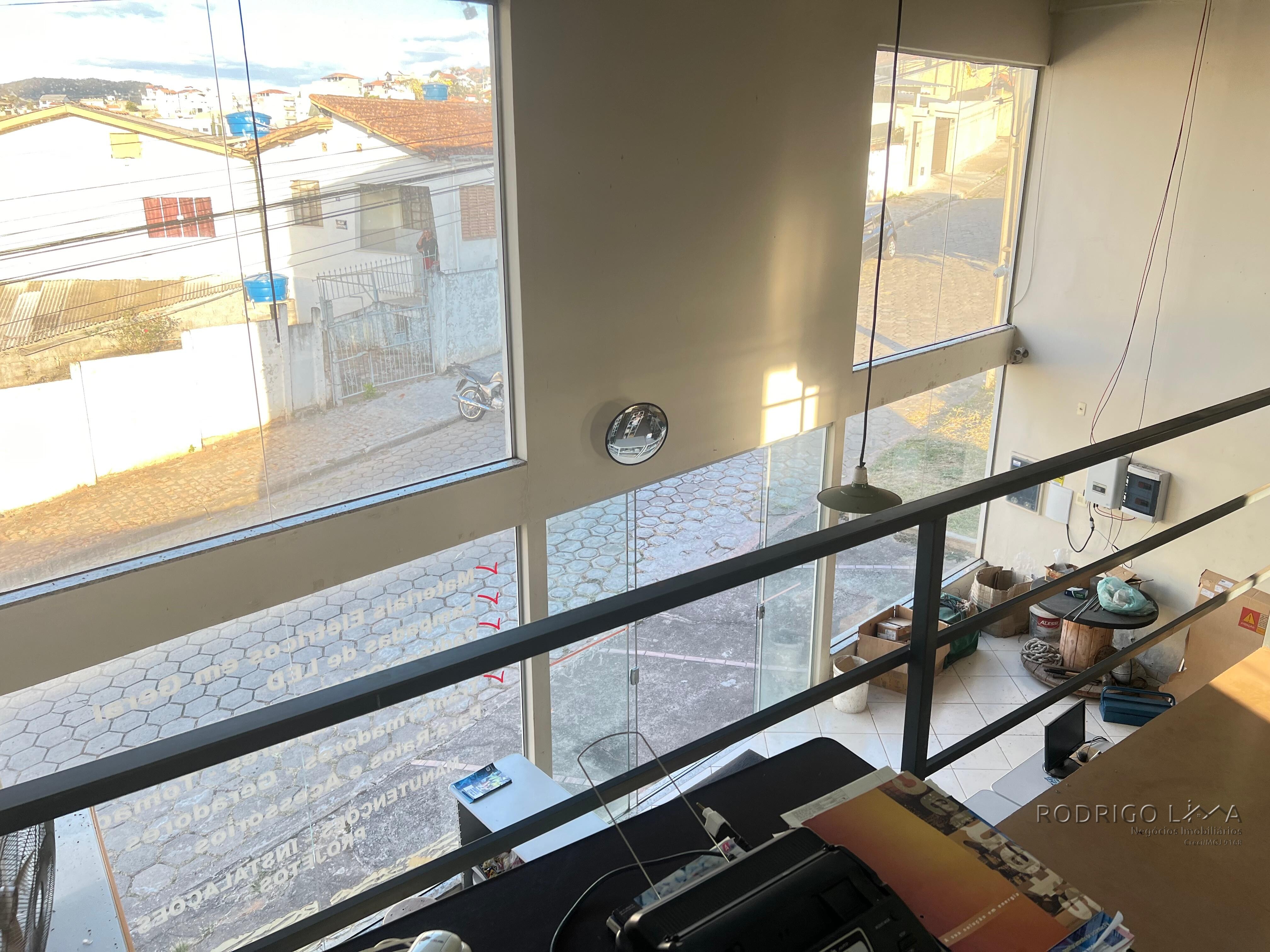 Loja para venda em São Lourenço MG.