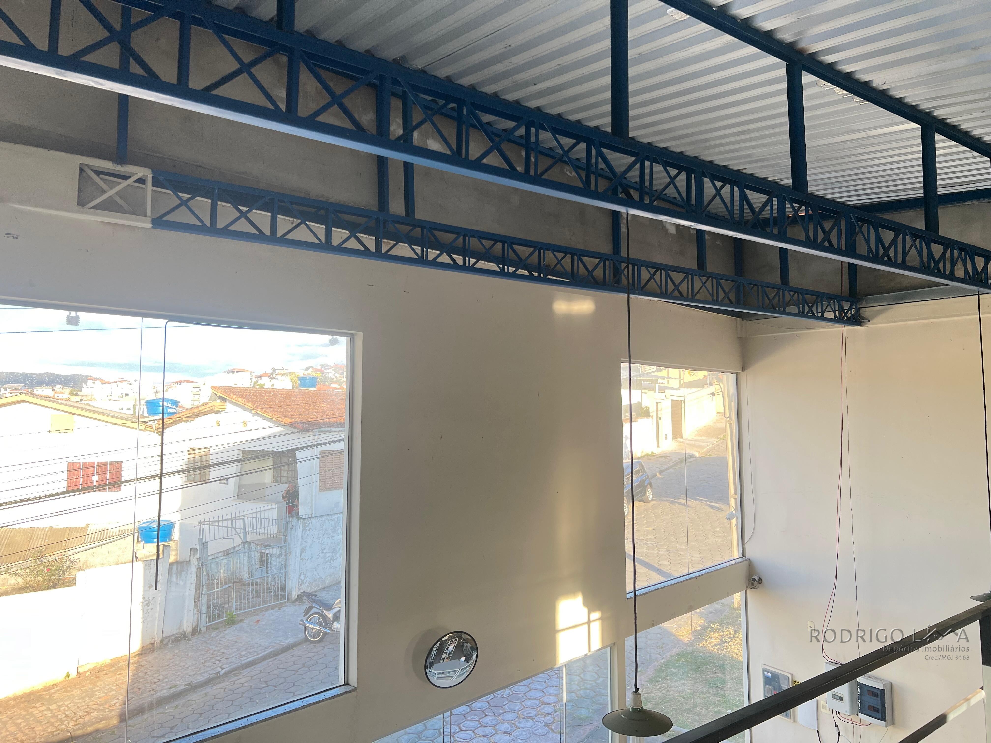 Loja para venda em São Lourenço MG.