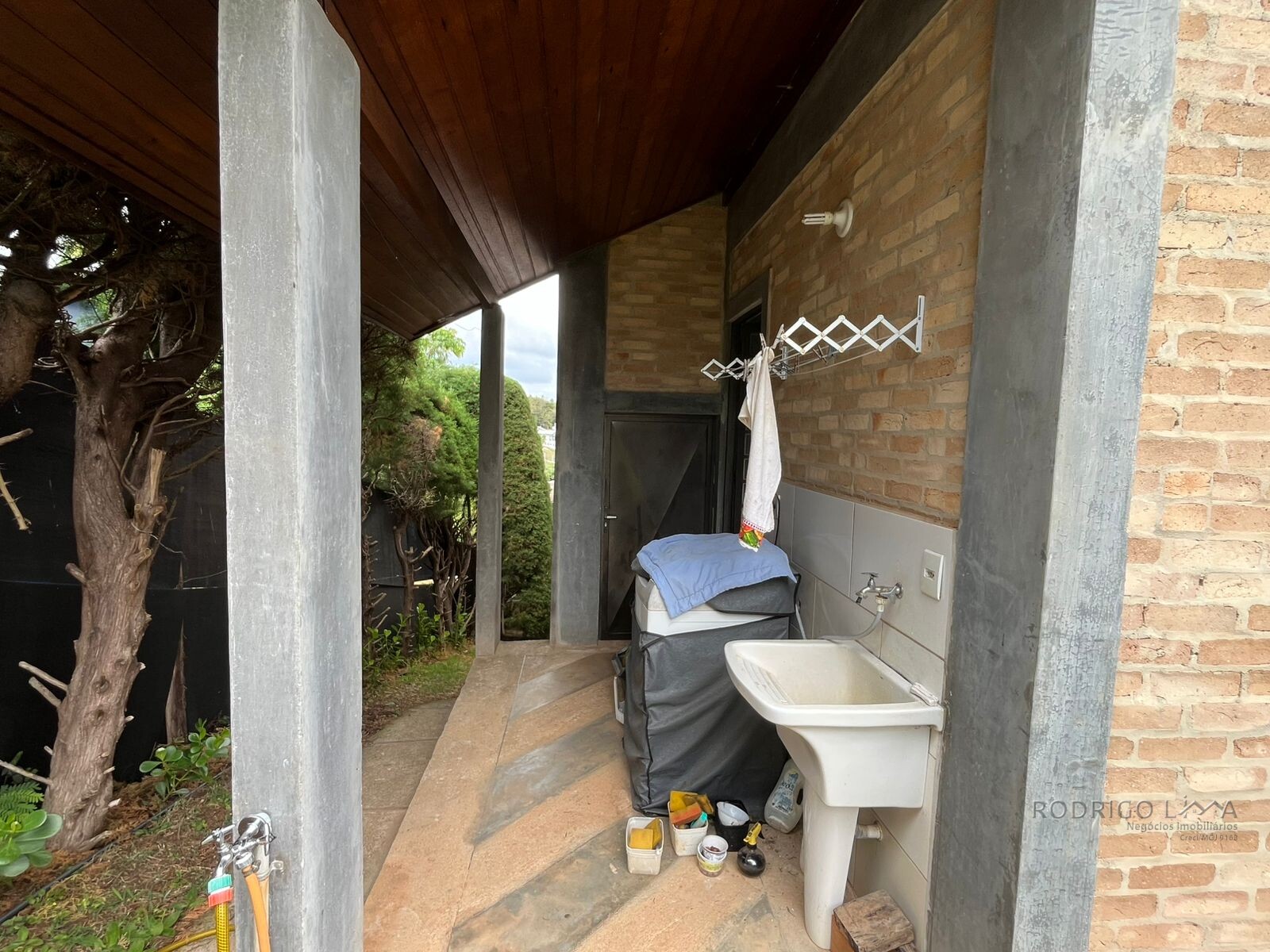 Casa de alto padrão para venda próximo a São Lourenço MG