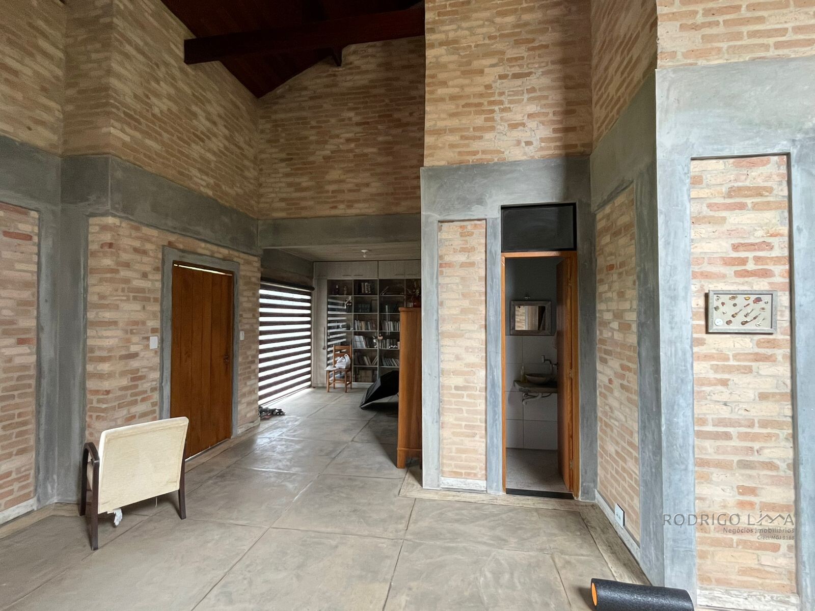 Casa de alto padrão para venda próximo a São Lourenço MG