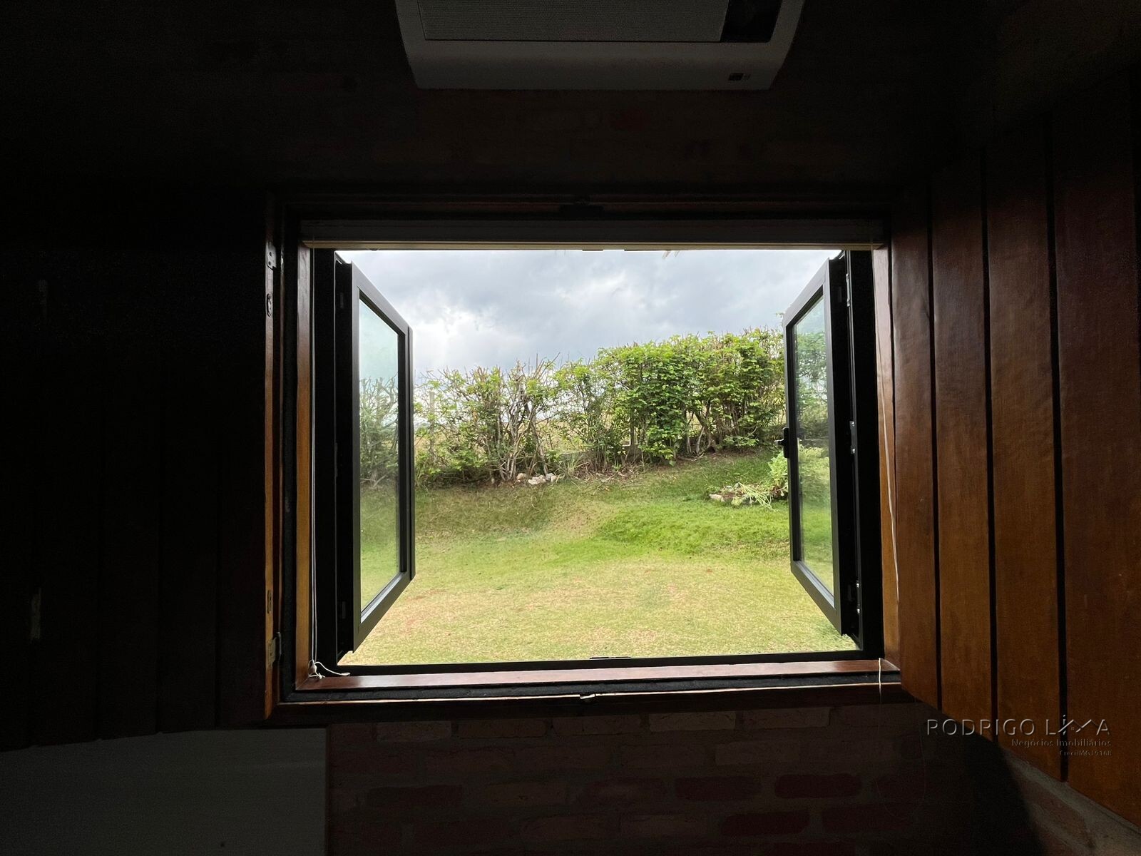 Casa de alto padrão para venda próximo a São Lourenço MG