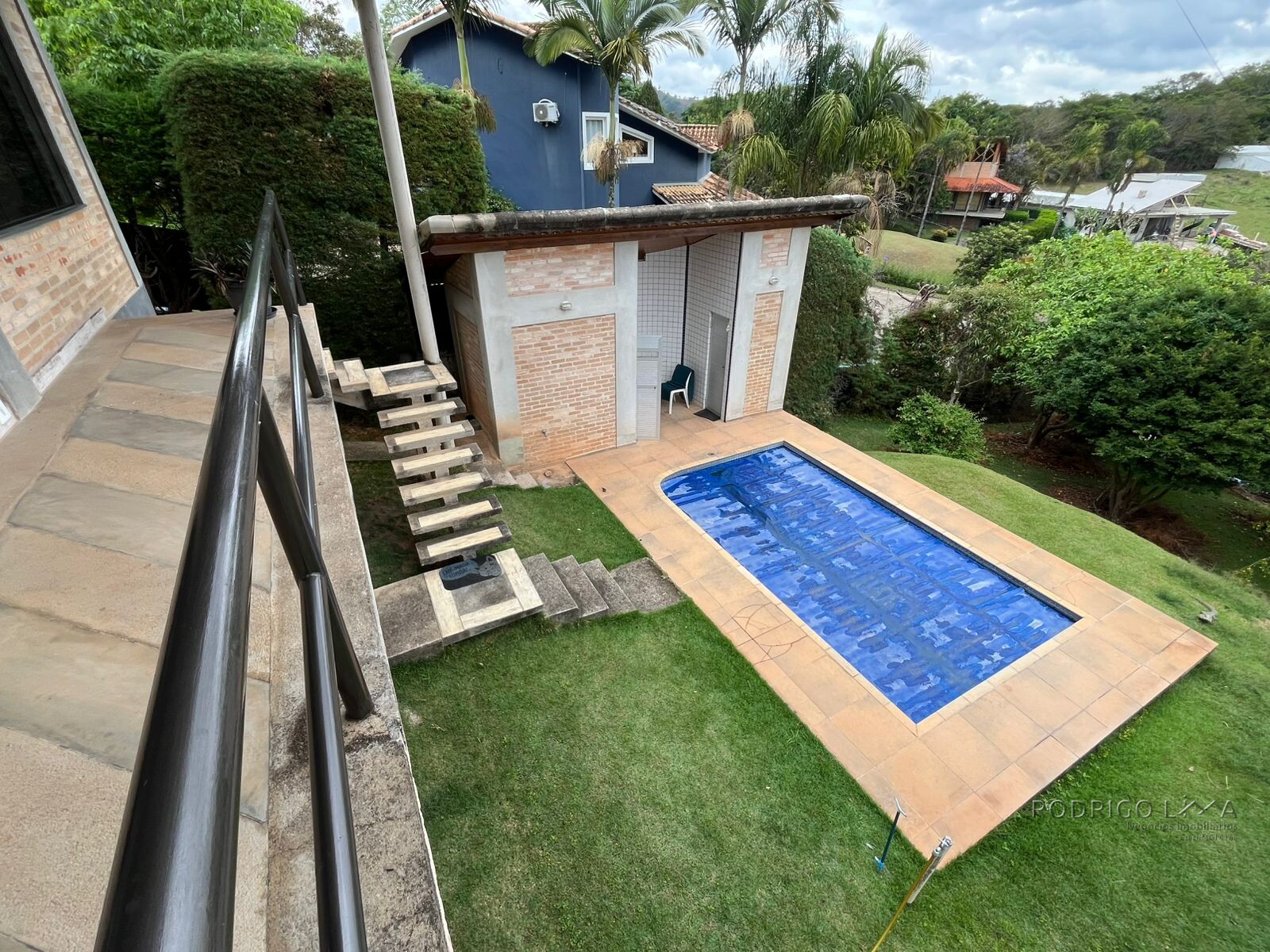 Casa de alto padrão para venda próximo a São Lourenço MG