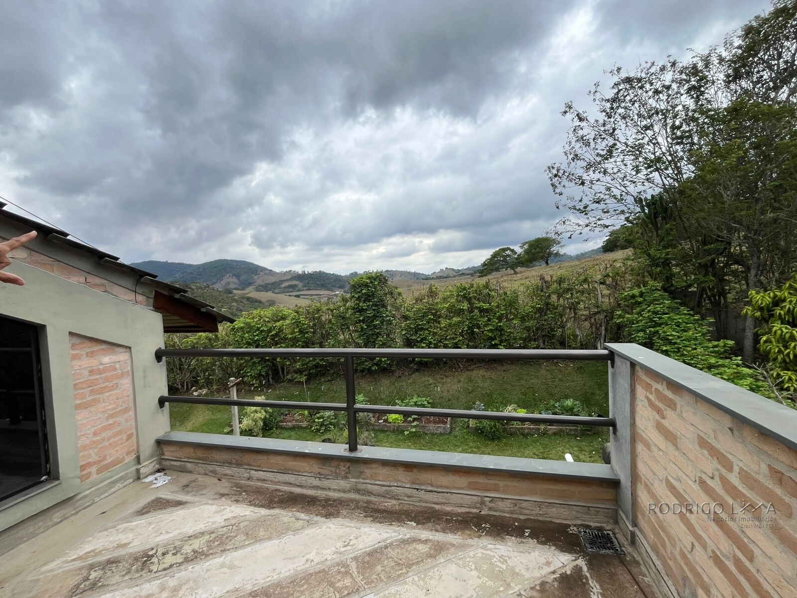 Casa de alto padrão para venda próximo a São Lourenço MG