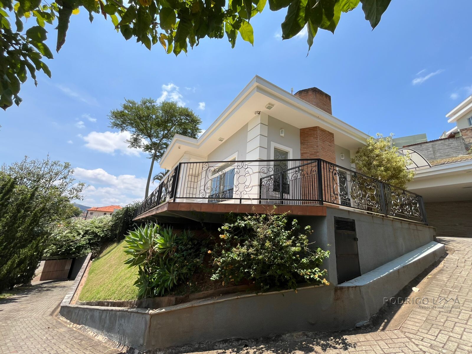 Casa de alto padrão para venda em São Lourenço MG