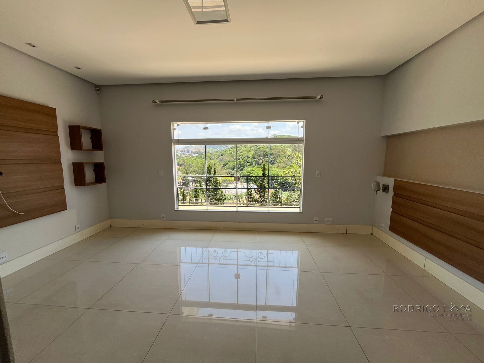 Casa de alto padrão para venda em São Lourenço MG