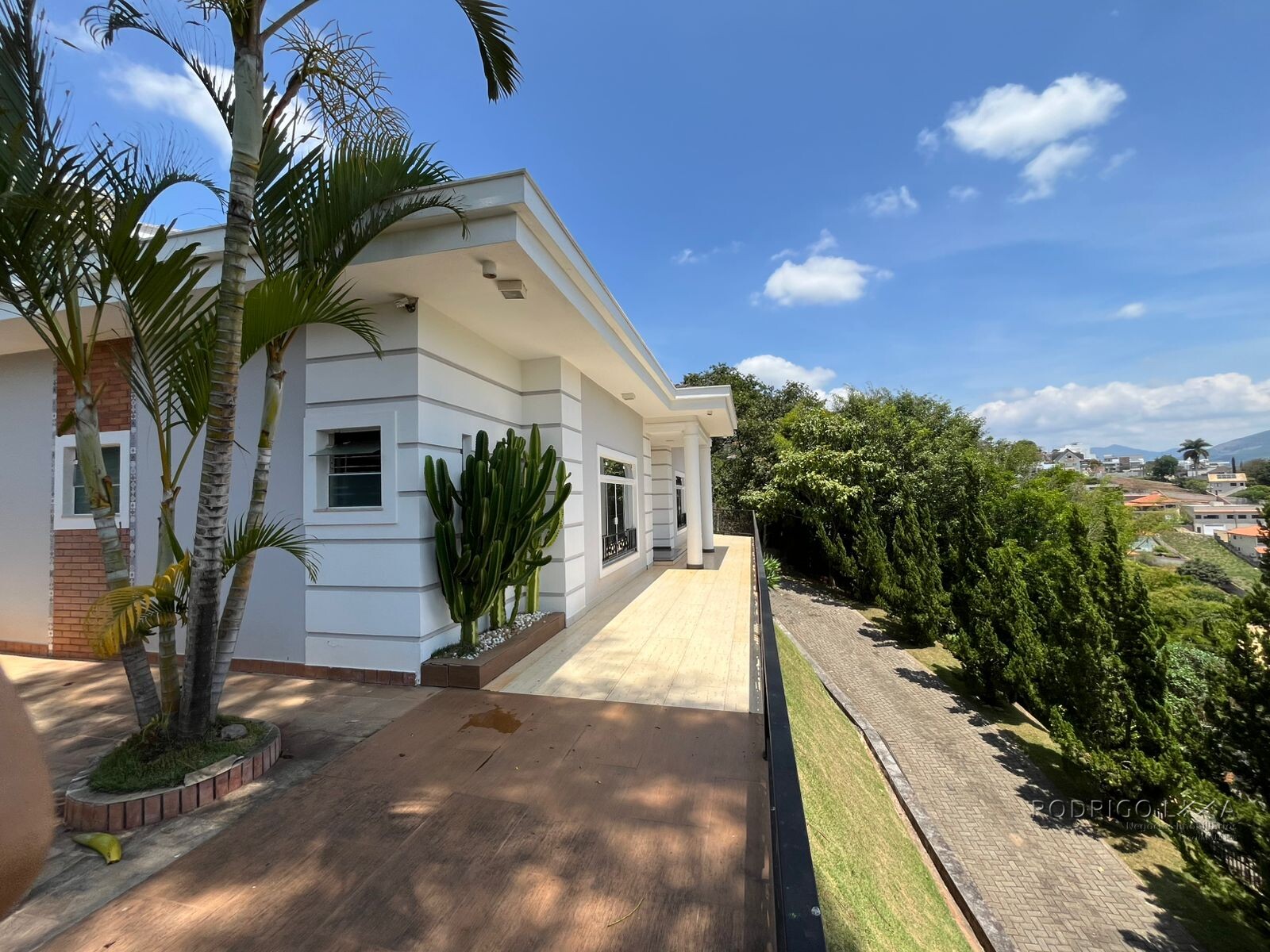 Casa de alto padrão para venda em São Lourenço MG