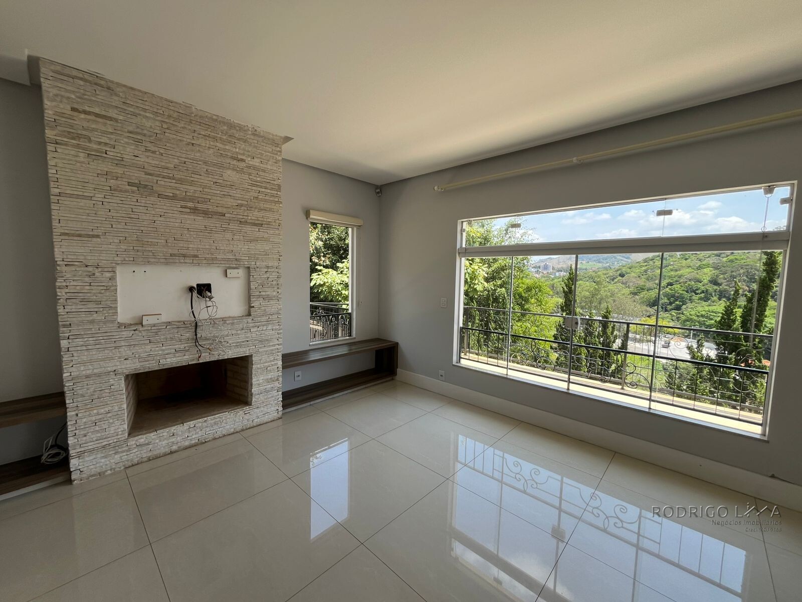 Casa de alto padrão para venda em São Lourenço MG