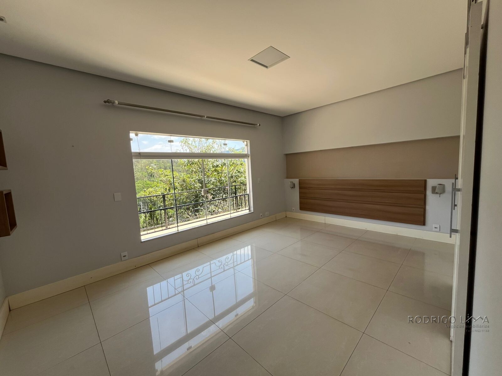 Casa de alto padrão para venda em São Lourenço MG