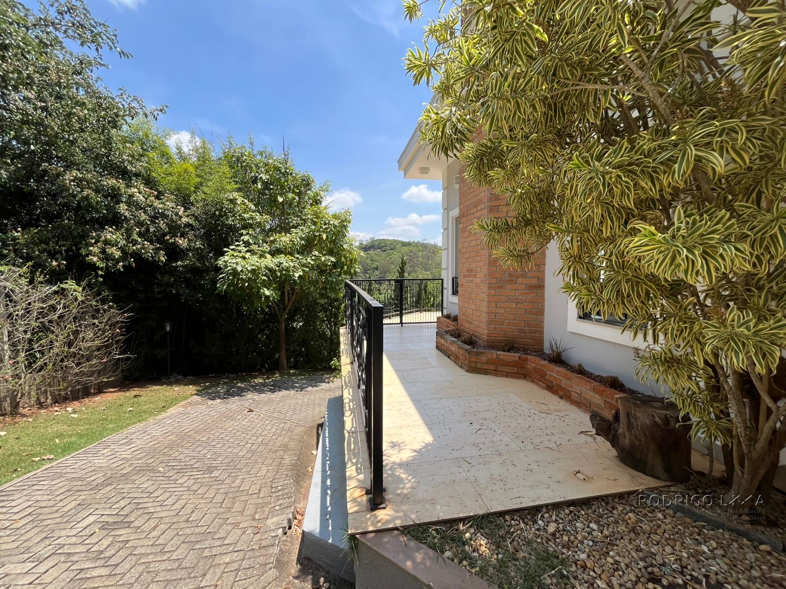 Casa de alto padrão para venda em São Lourenço MG