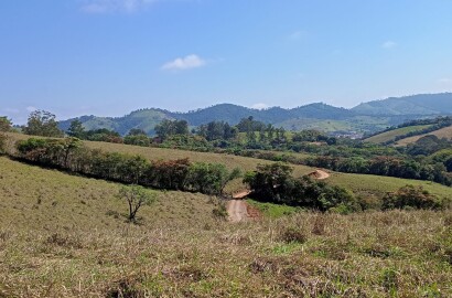 Área rural para venda próximo a São Lourenço MG.