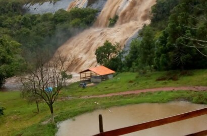 Fazenda para venda na região de  Carvalhos MG