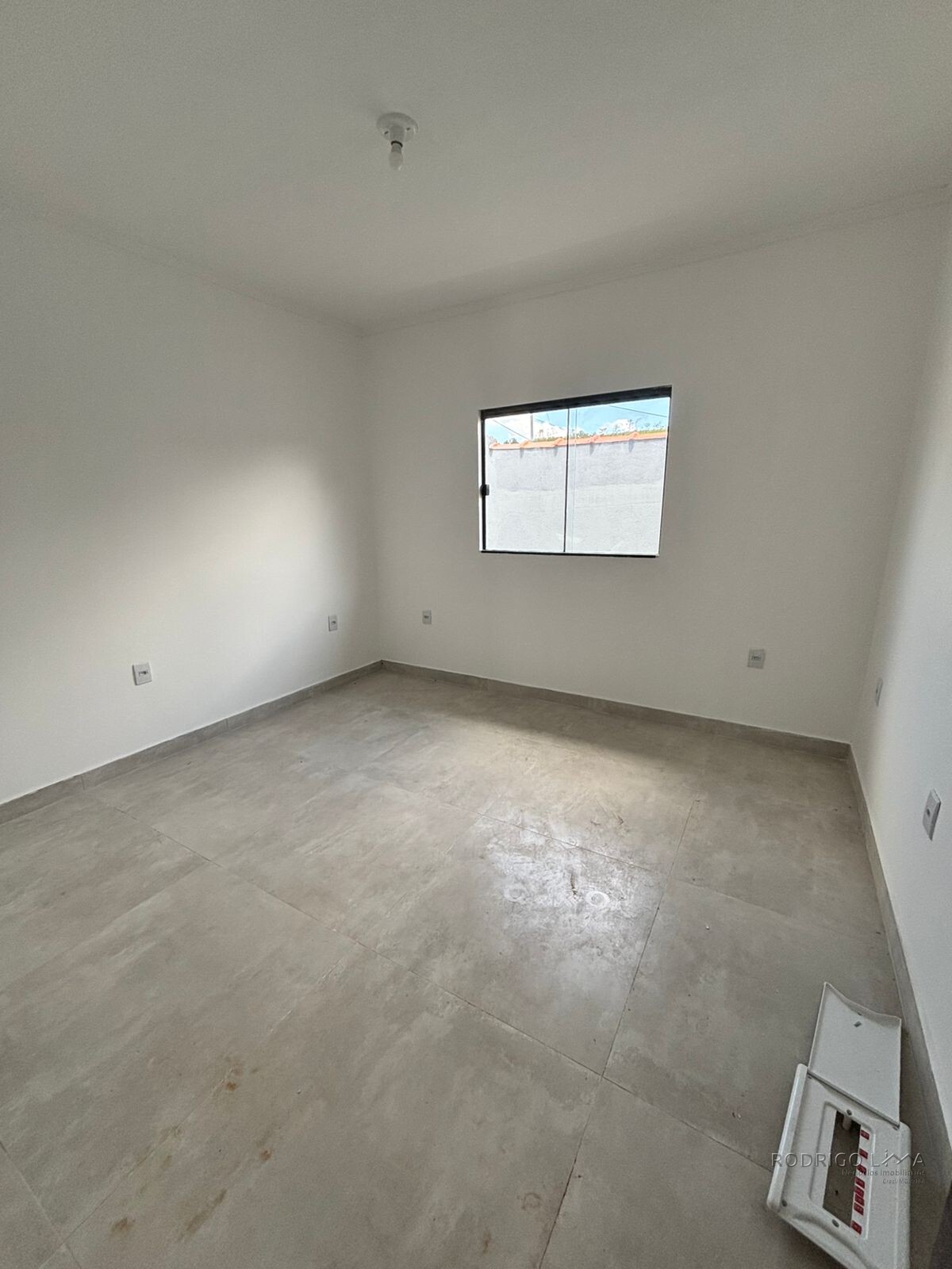 Casa a venda em São Lourenço - MG.