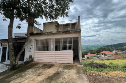 Casa a venda em ótimo bairro em São Lourenço MG