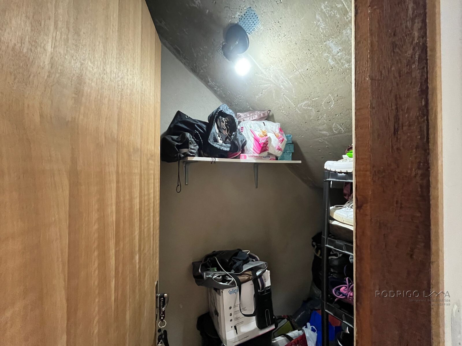 Casa a venda em ótimo bairro em São Lourenço MG