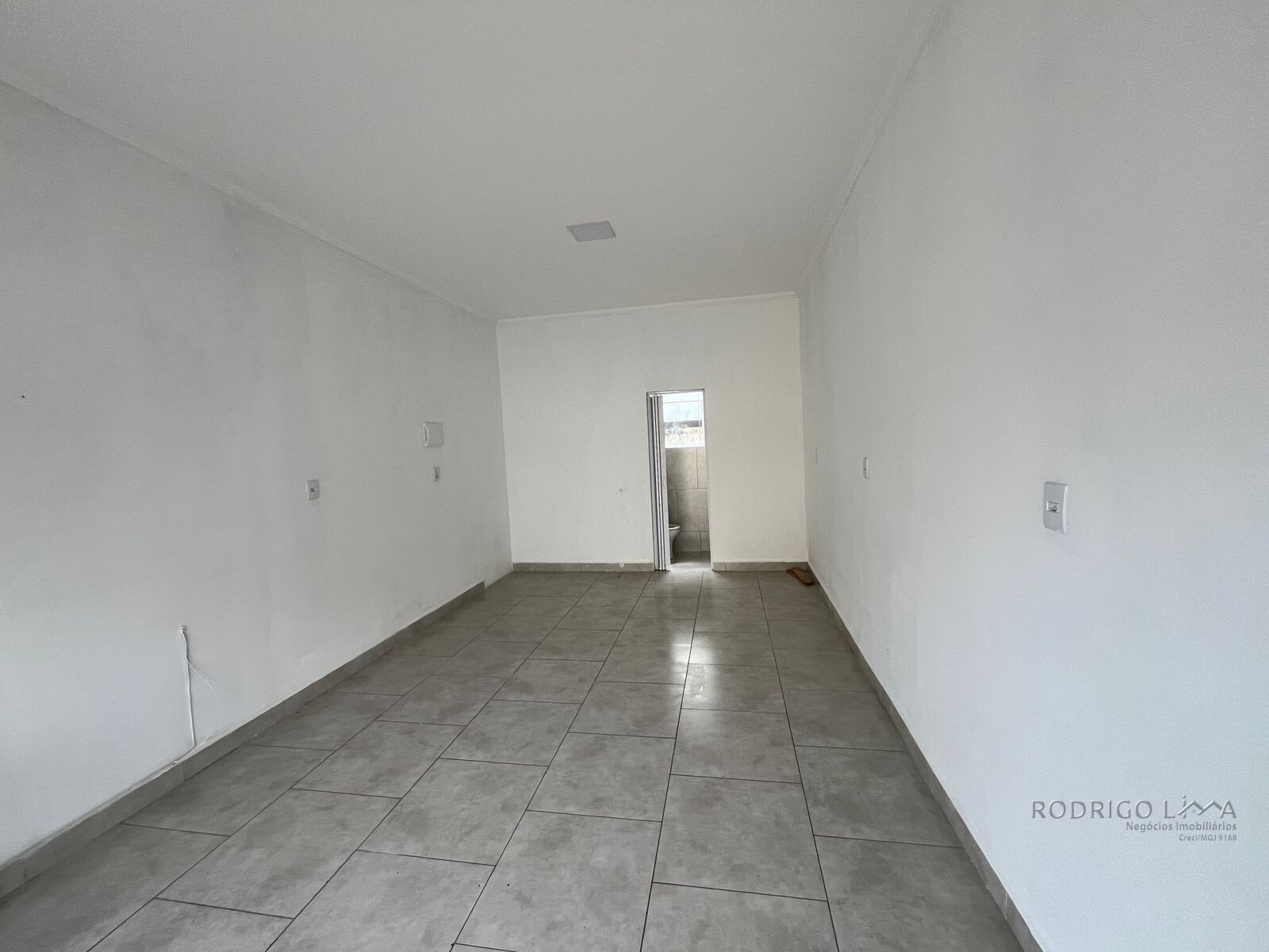 Loja para locação no centro de São Lourenço MG