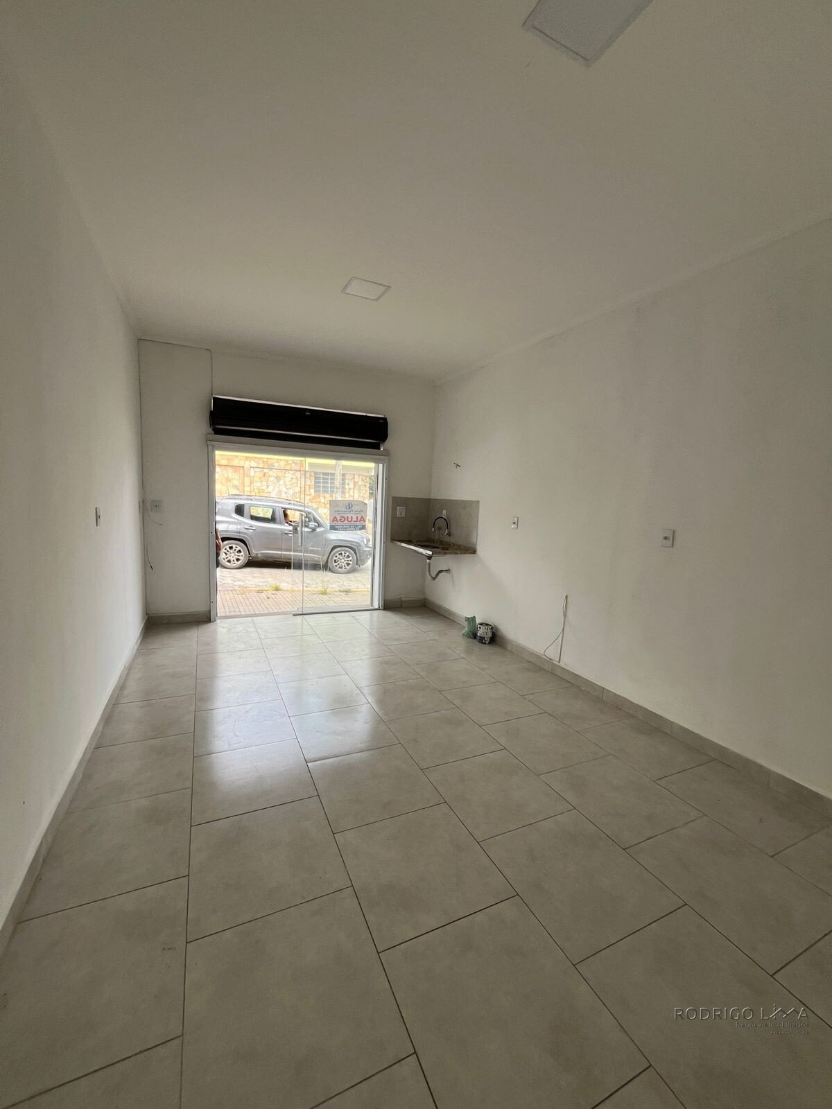 Loja para locação no centro de São Lourenço MG