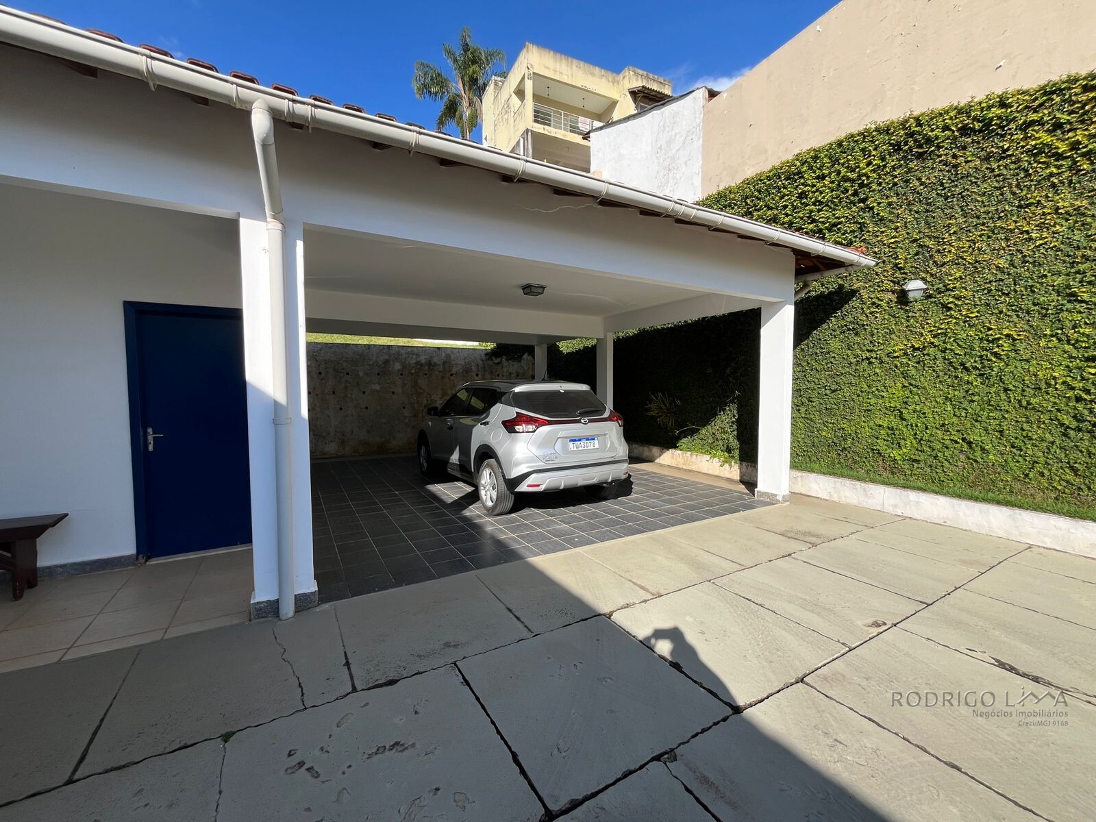 Casa para venda em bairro de alto padrão em São Lourenço MG