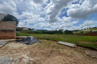Lote comercial para venda em São Lourenço MG