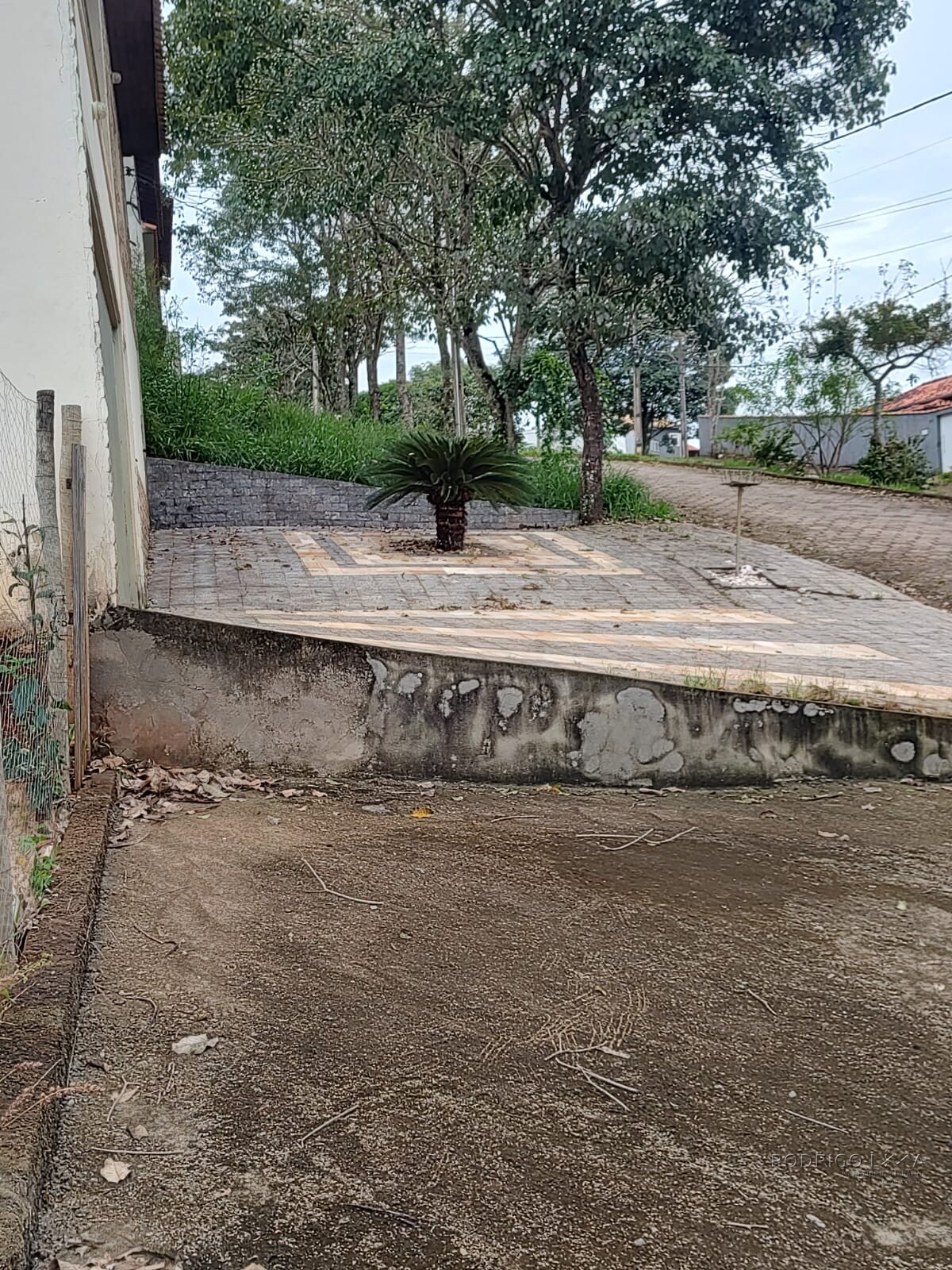 Lote para venda em bairro nobre de São Lourenço