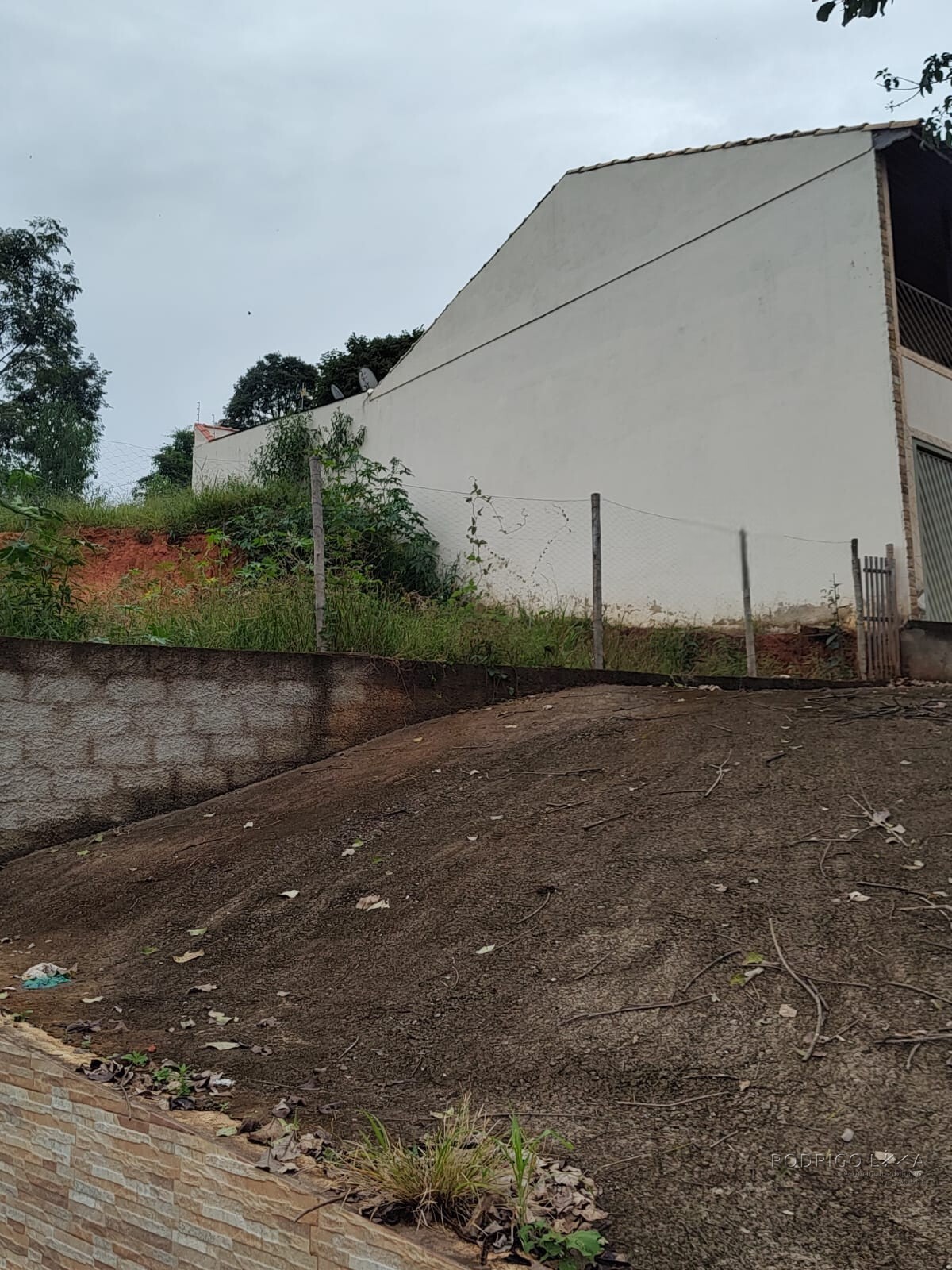 Lote para venda em bairro nobre de São Lourenço
