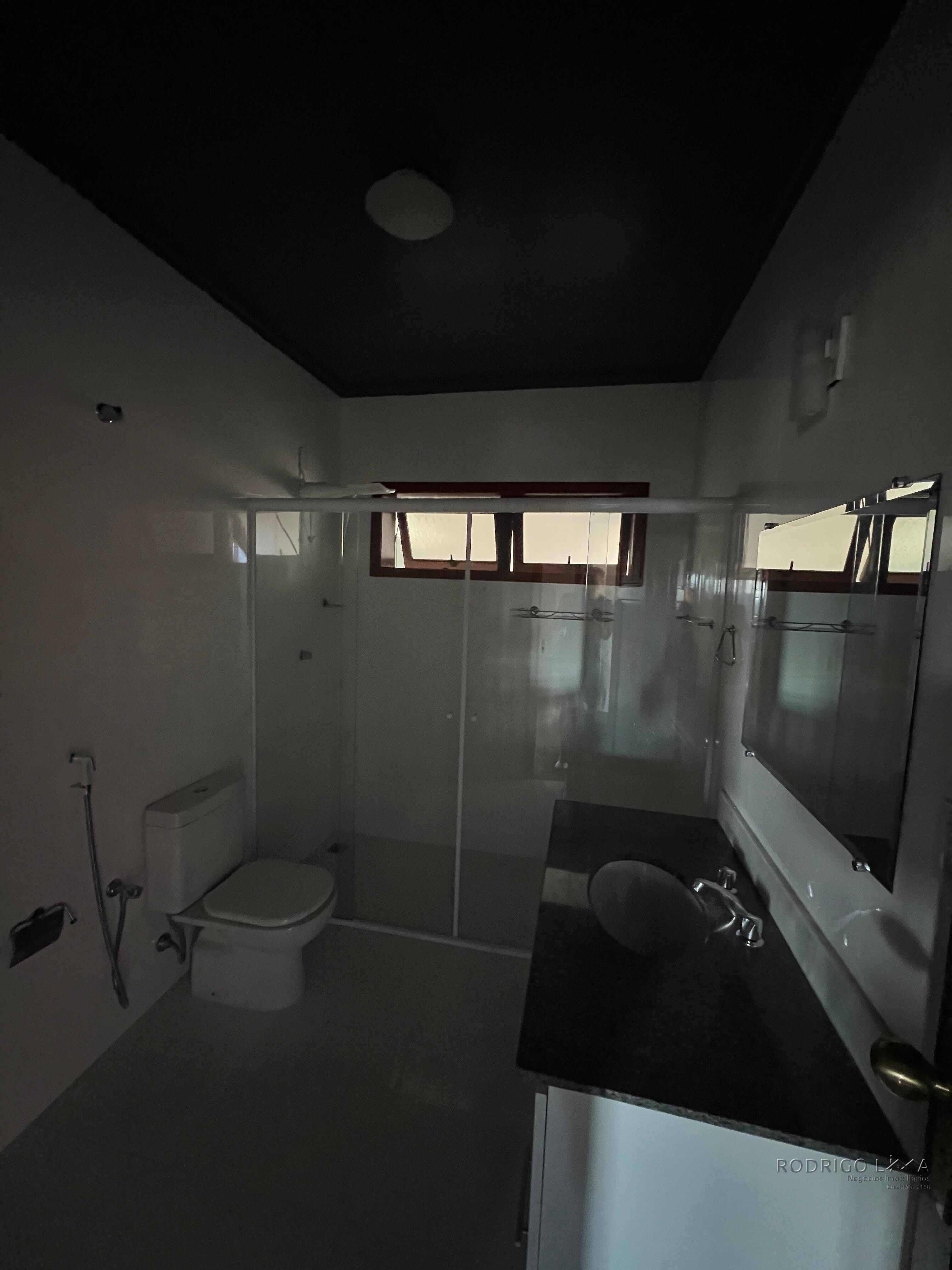 Apartamento de alto padrão para locação em São Lourenço Mg