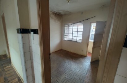 Casa com ponto comercial para venda em São Lourenço MG