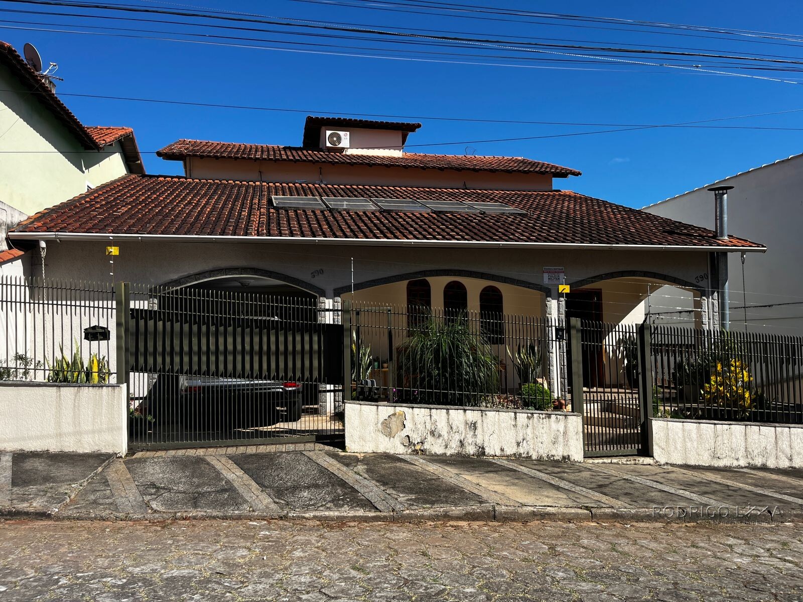 Casa de alto de padrão em bairro nobre de São Lourenço Mg