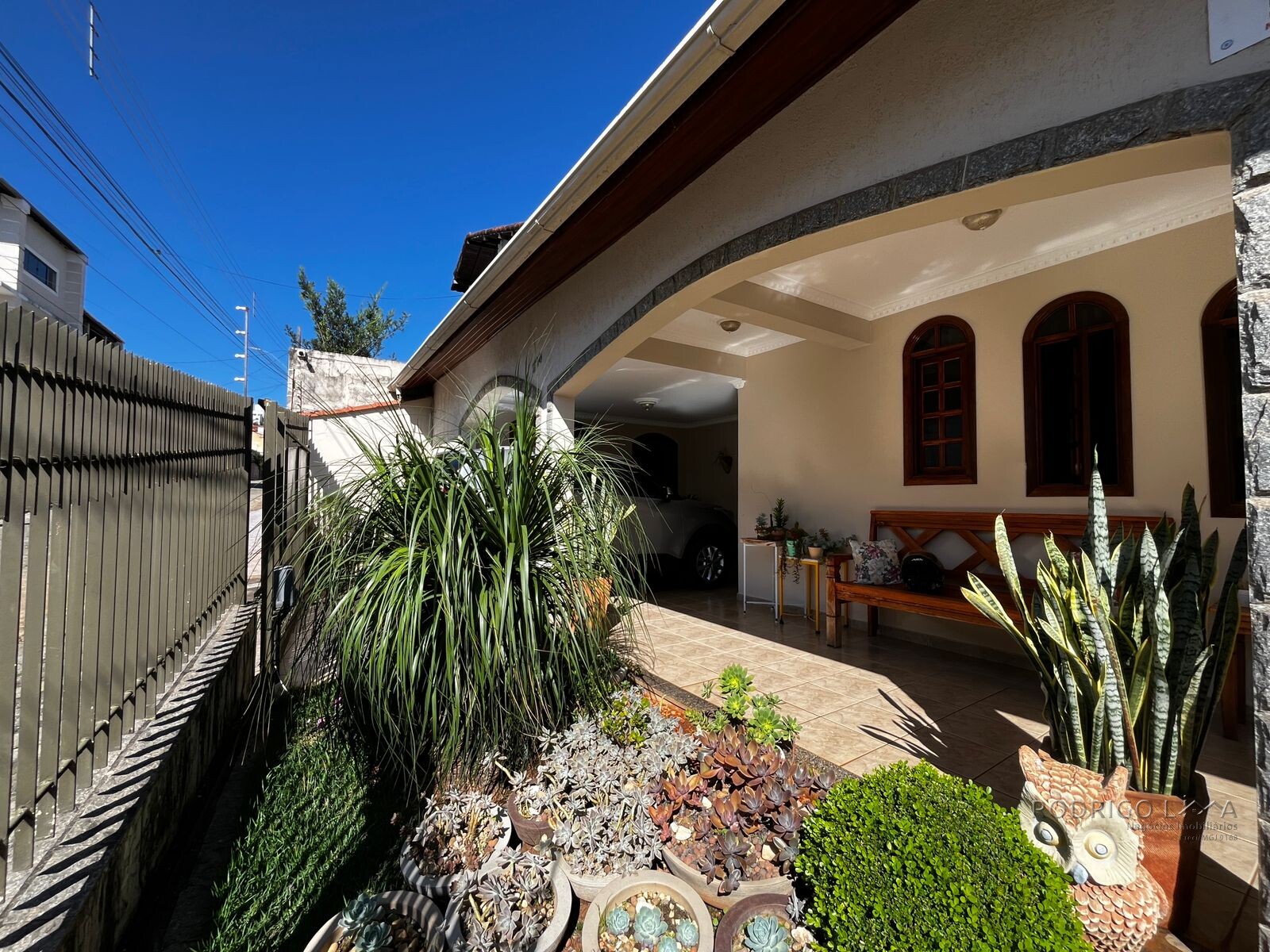 Casa de alto de padrão em bairro nobre de São Lourenço Mg