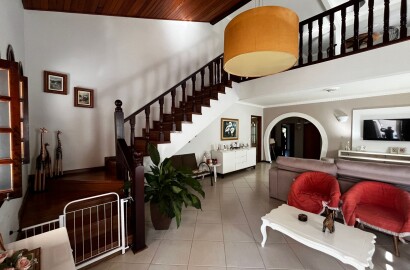 Casa de alto de padrão em bairro nobre de São Lourenço Mg