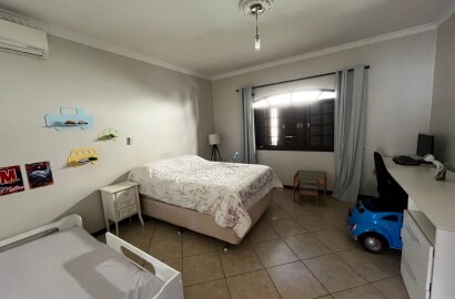 Casa de alto de padrão em bairro nobre de São Lourenço Mg