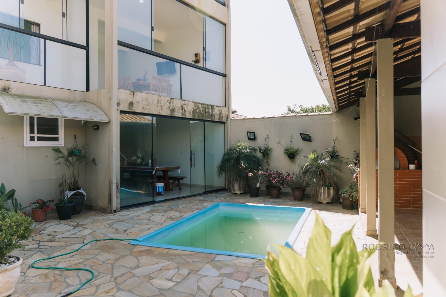 Casa dos sonhos para venda em São Sebastião do Rio Verde MG